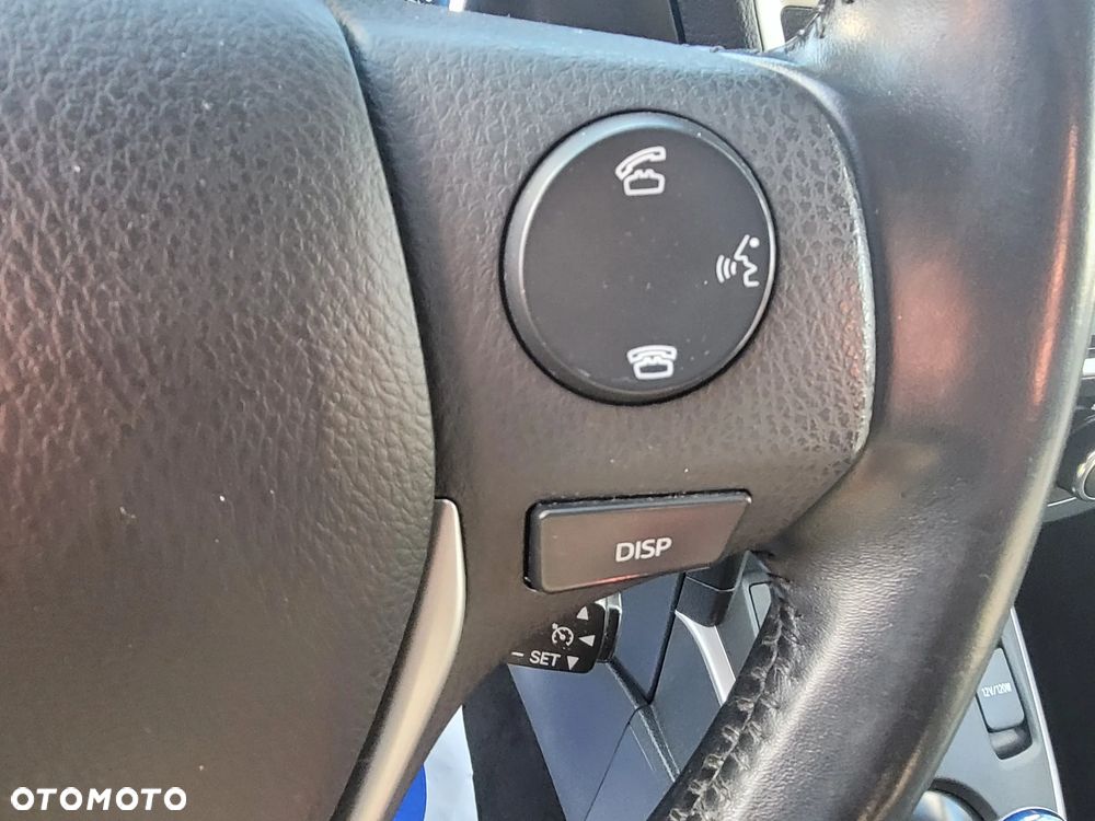 Toyota Auris 1.8 HSD Luna - 27