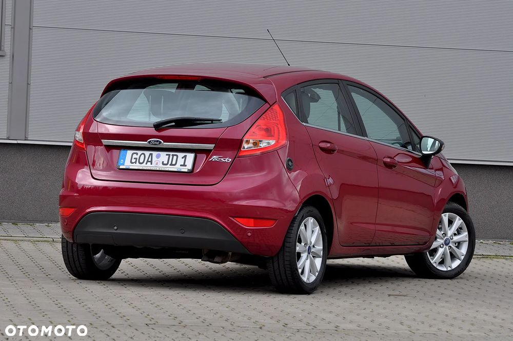 Ford Fiesta 1.6 Ti-VCT Titanium - 22