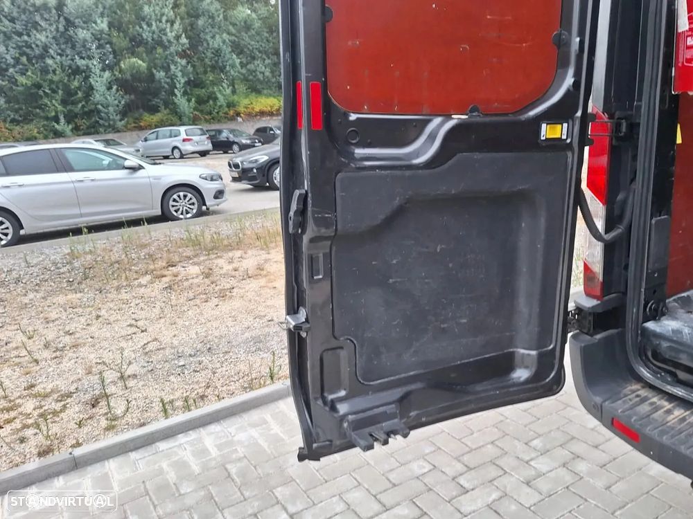 Ford Transit 350 2.0 TDCi L4H3 - 10