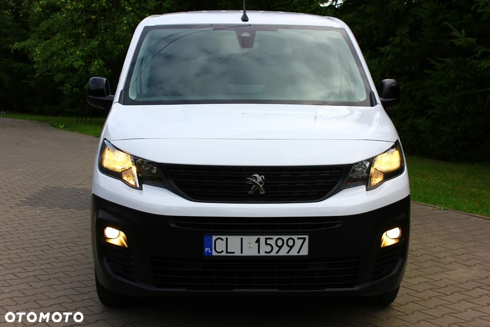 Peugeot PARTNER 1.5HDI 130KM AUTOMAT 8 BIEGÓW LONG DŁUGI 3 OSOBOWY PERFEKT AUTO NAVIGACJA KAMERY,ASYSTENTY,VF23% - 23