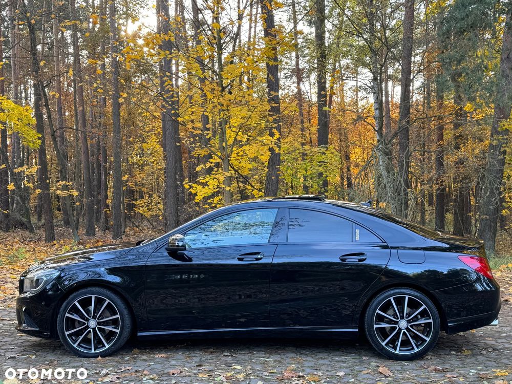 Mercedes-Benz CLA 200 7G-DCT - 7