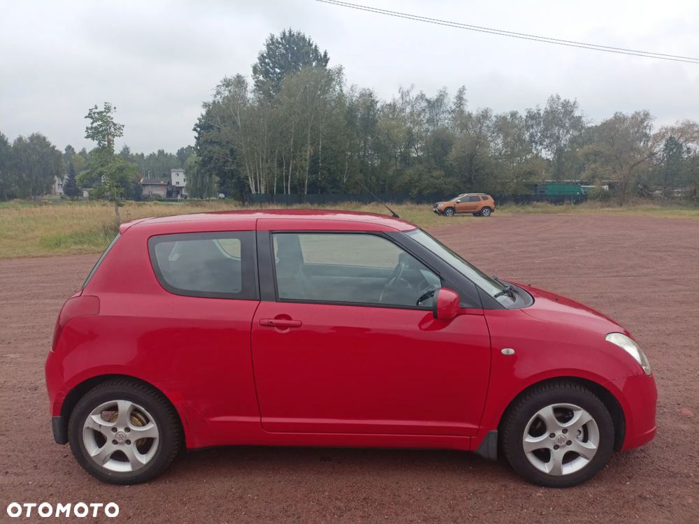 Suzuki Swift - 6