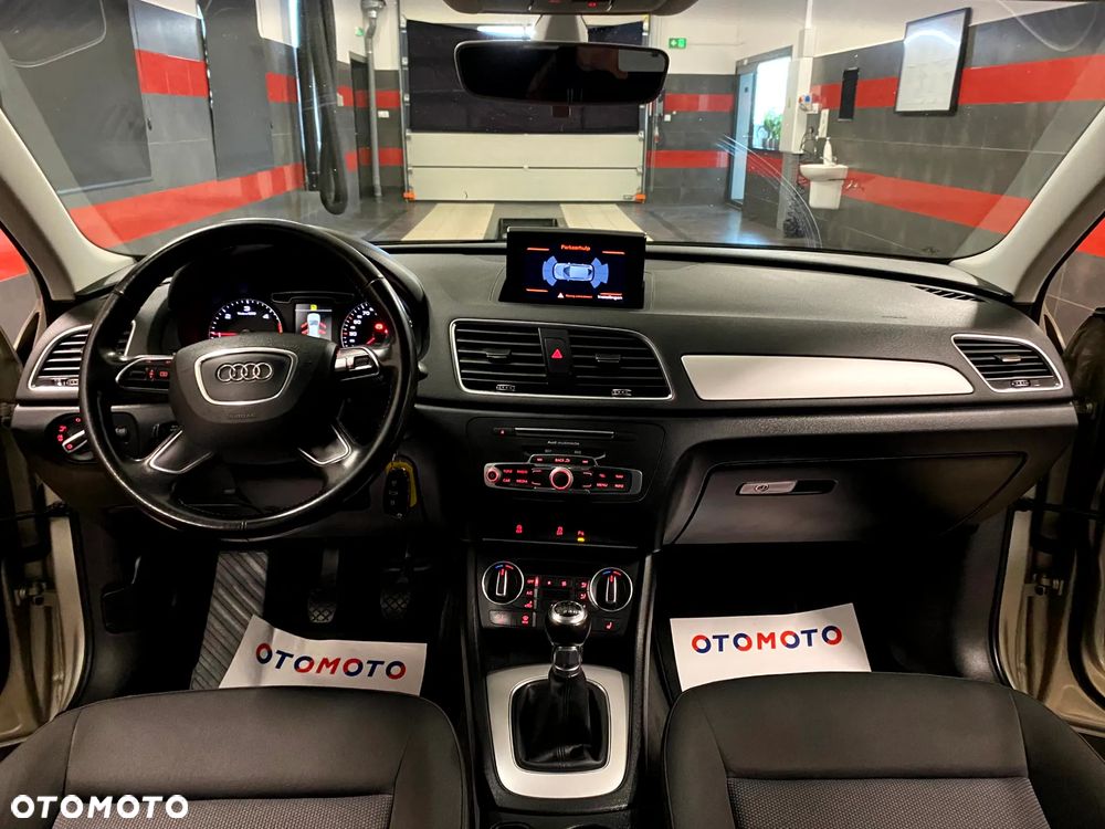 Audi Q3 2.0 TDI Sport - 15