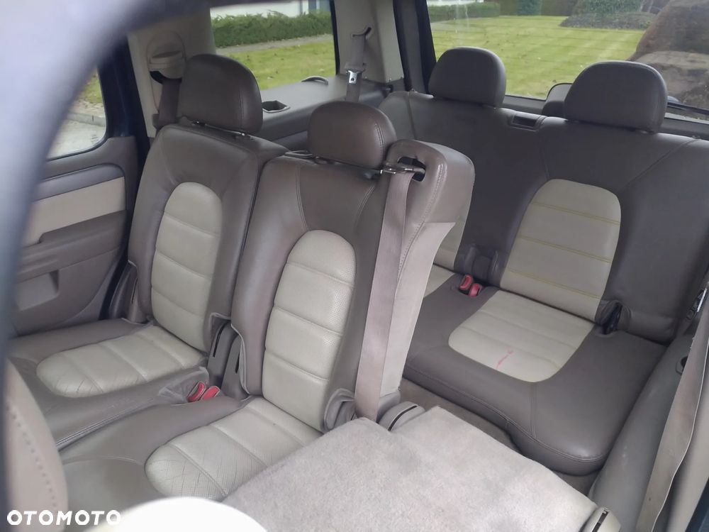 Ford Explorer 4.0 AWD - 11