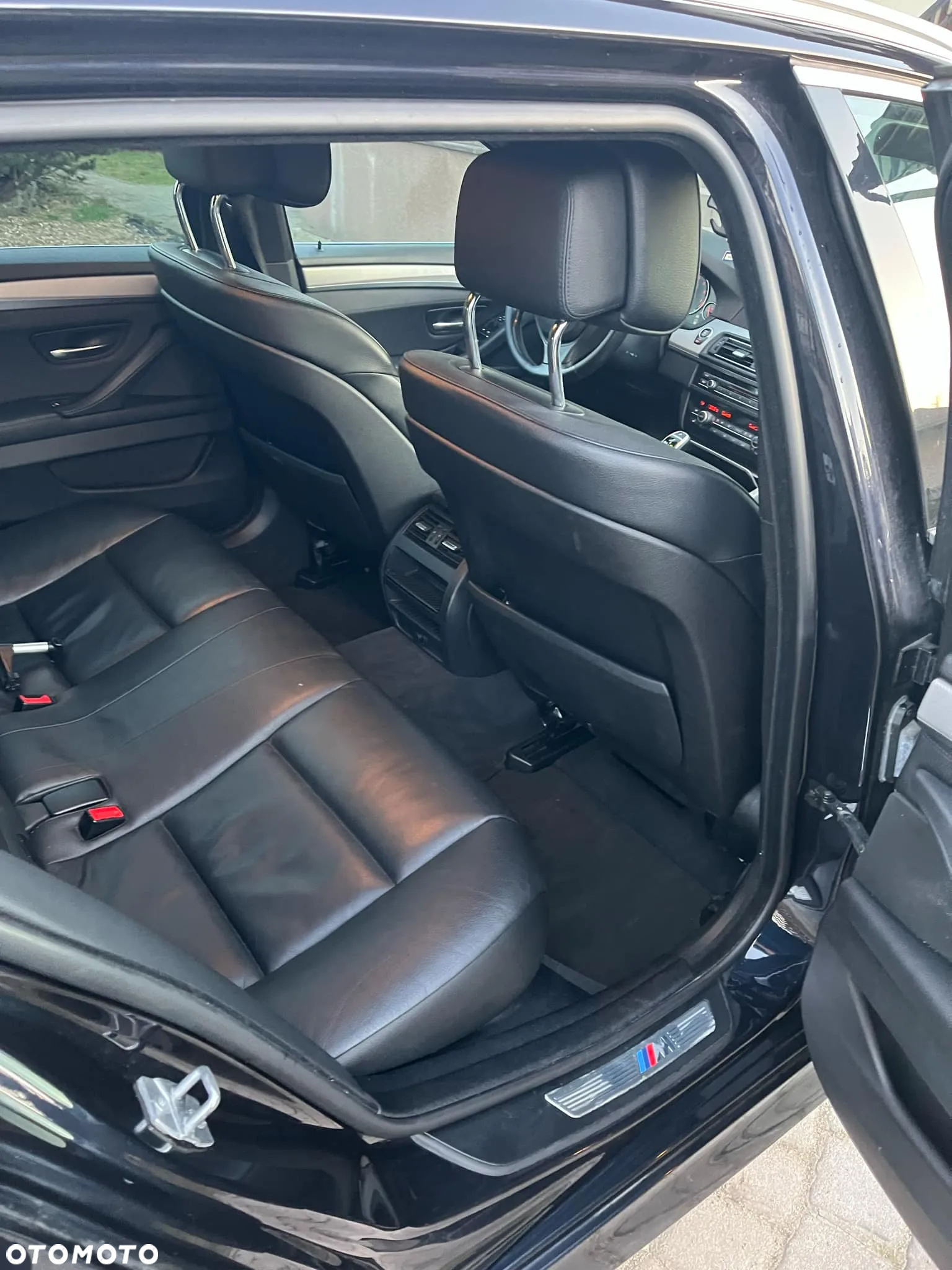 BMW Seria 5 535i xDrive - 18