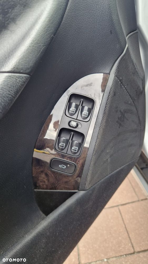 Mercedes-Benz CLK 200 Kompressor Automatik Avantgarde - 25