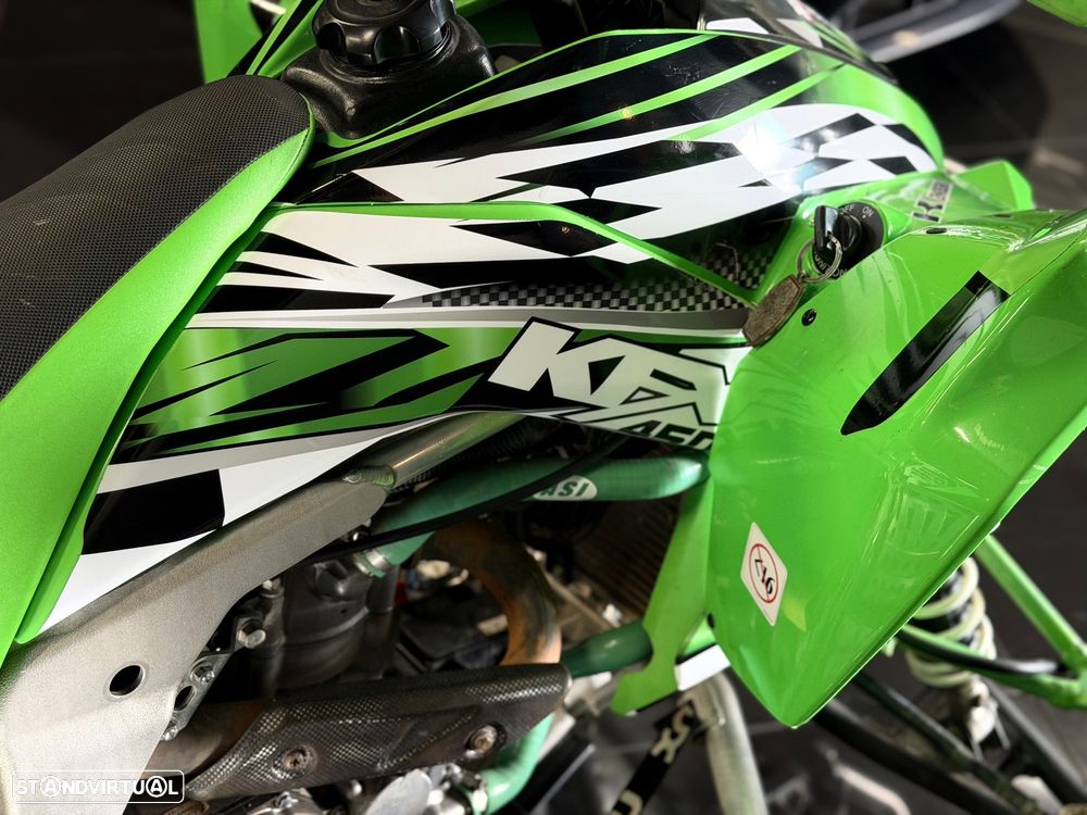 Kawasaki KFX R - 8