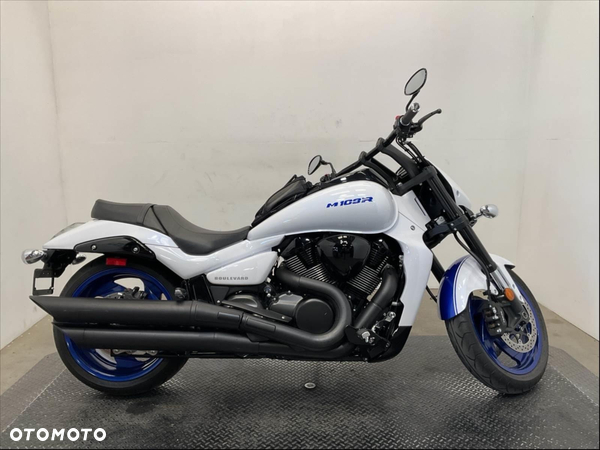 Suzuki Boulevard