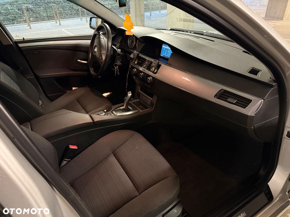 BMW Seria 5 - 13