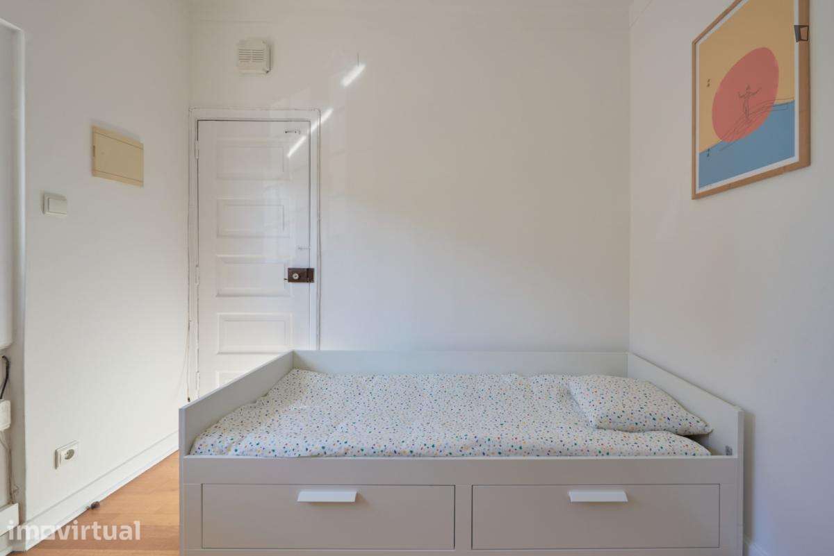 Quarto - localizado em Ajuda Lisbon - Grande imagem: 3/23