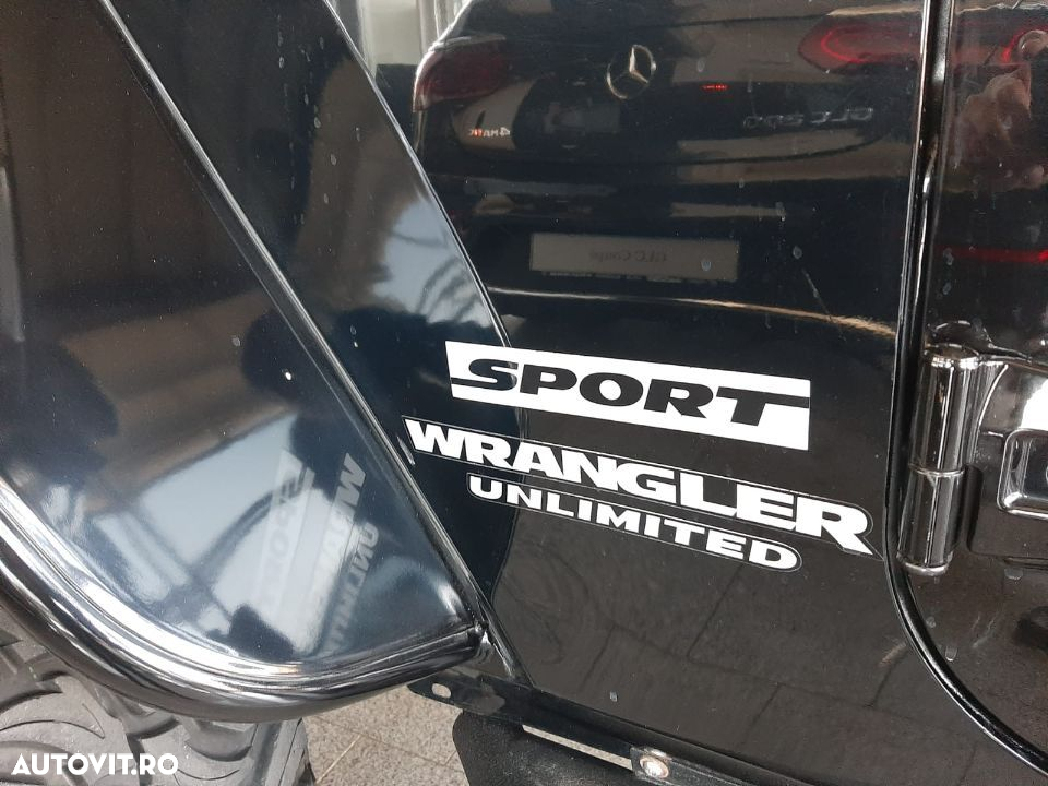 Jeep Wrangler Unlimited 3.6 V6 AT Rubicon - 9