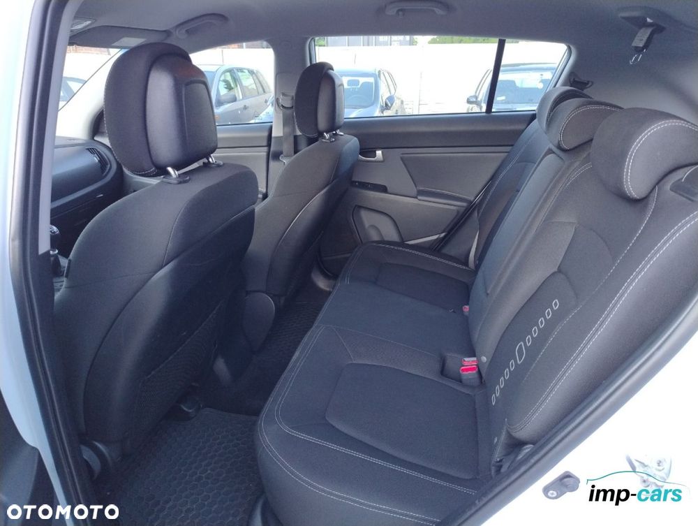 Kia Sportage - 10