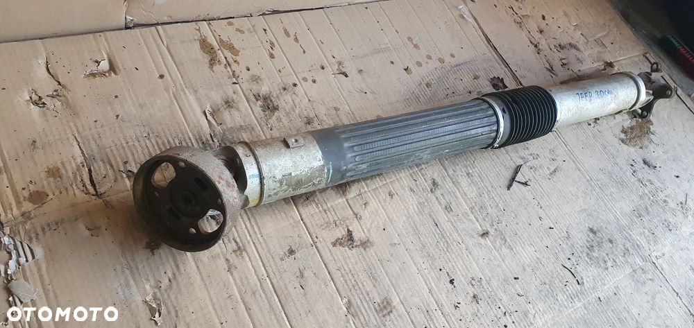 Wał napędowy Jeep Coomander 3.0 CRD - 4
