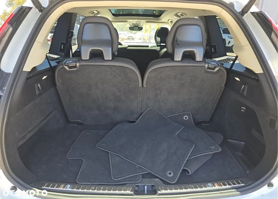 Volvo XC 90 - 15