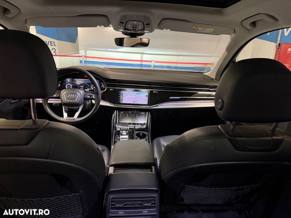 Audi Q7 3.0 55 TFSIe quattro Tiptronic Basic - 9
