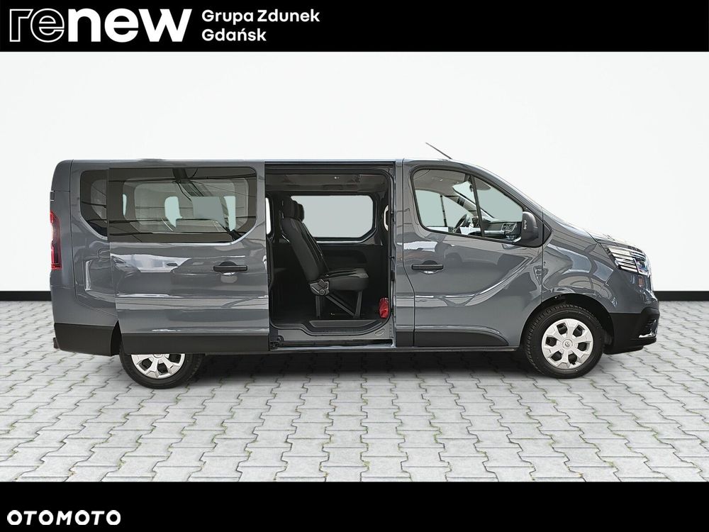 Renault Trafic - 11