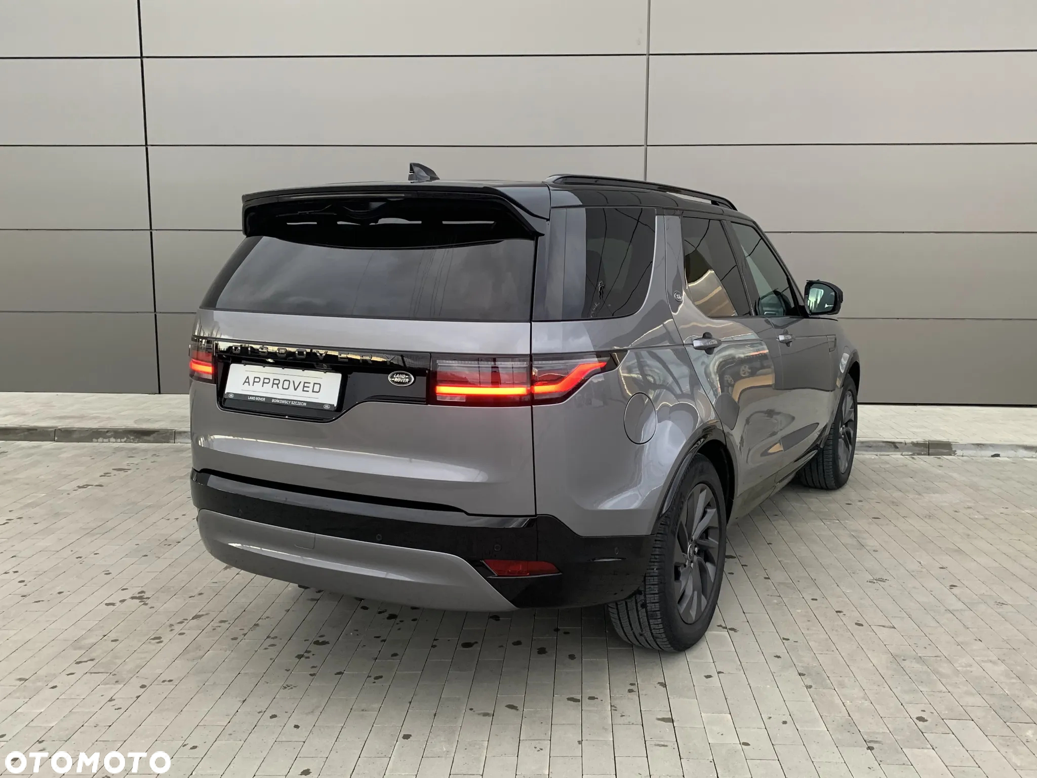 Land Rover Discovery - 3