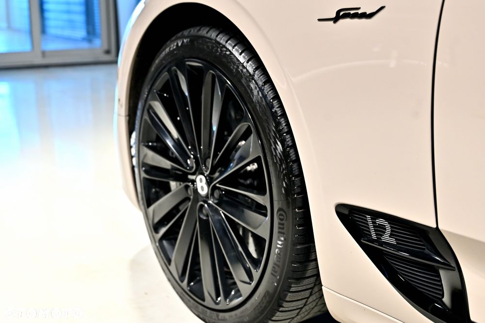 Bentley Continental GT Speed - 35