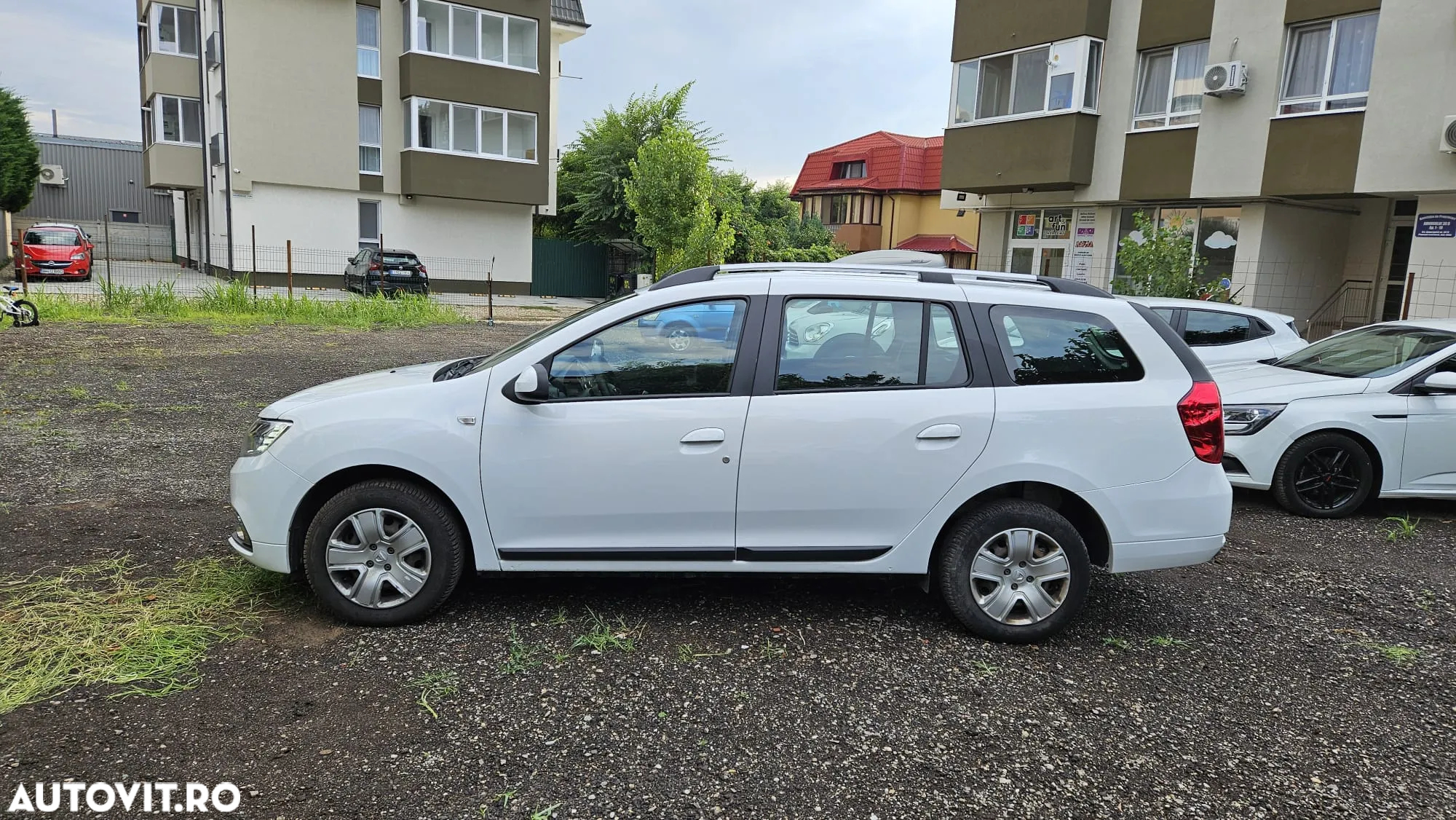 Dacia Logan MCV 1.5 Blue dCi Laureate - 3
