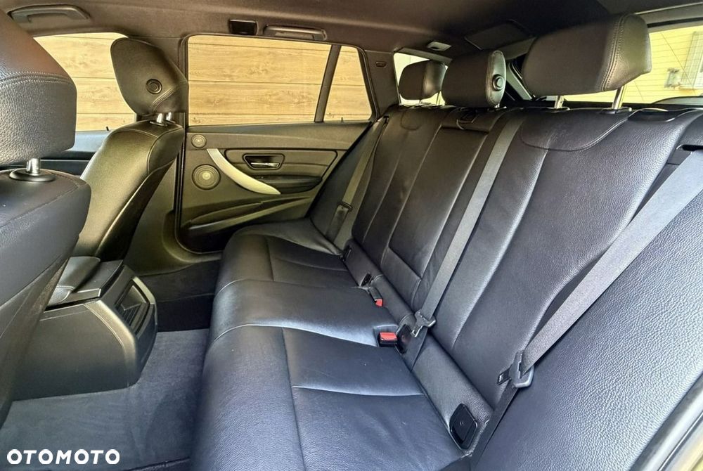 BMW Seria 3 - 20