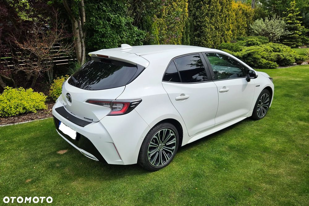 Toyota Corolla 2.0 Hybrid Executive - 3