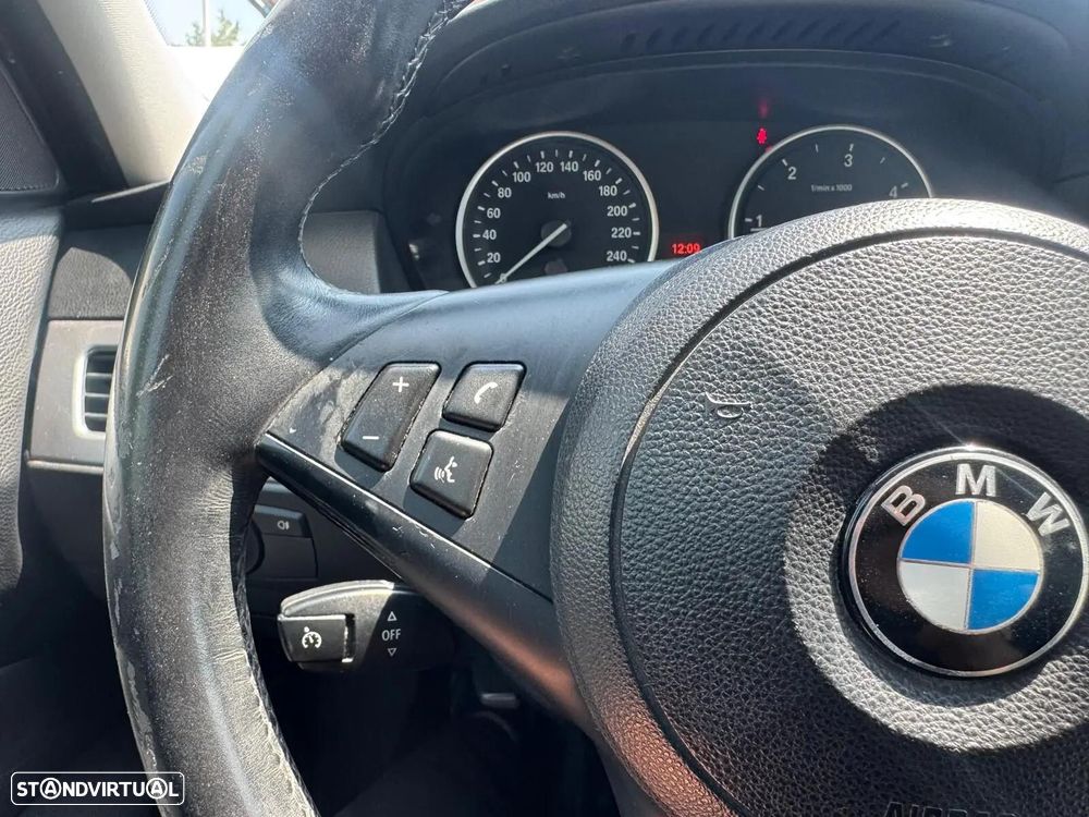 BMW 520 - 32