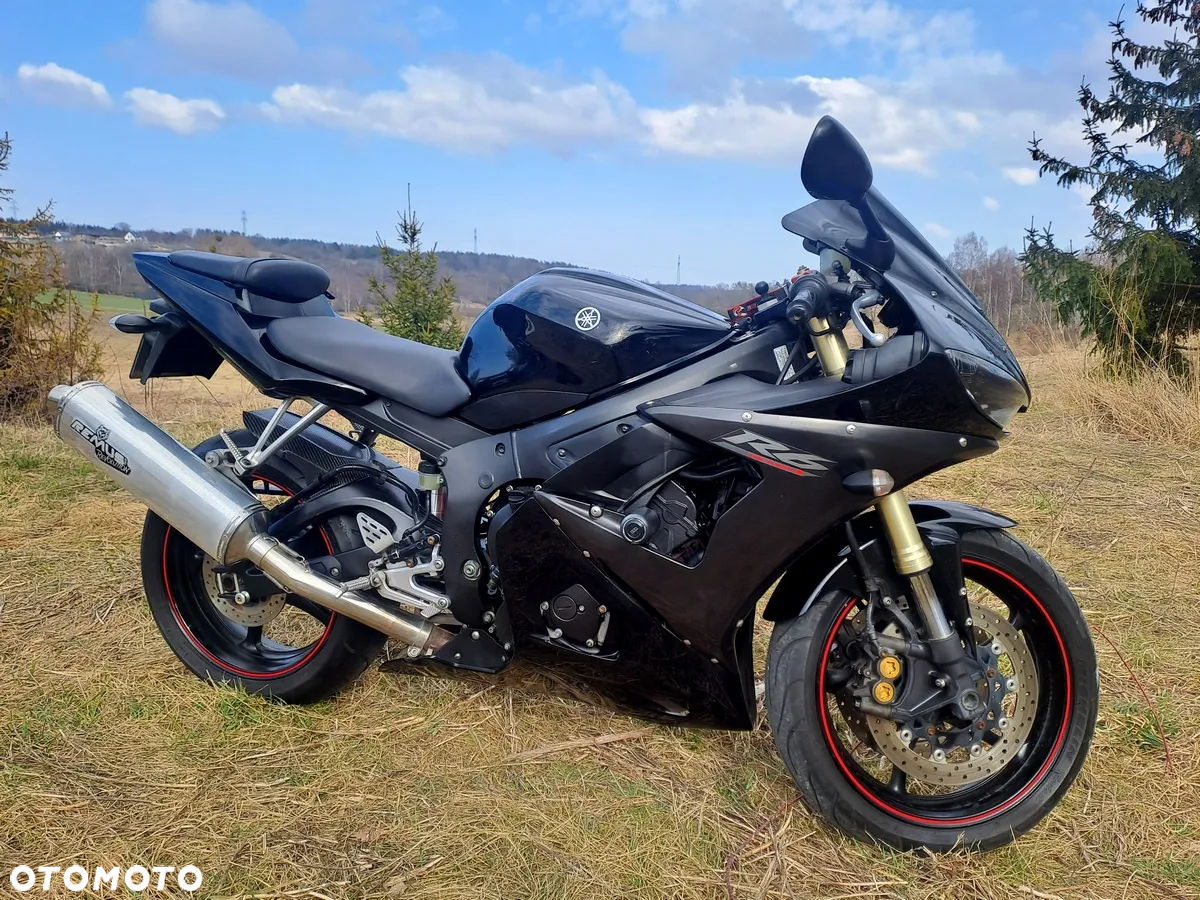 Yamaha YZF - 9