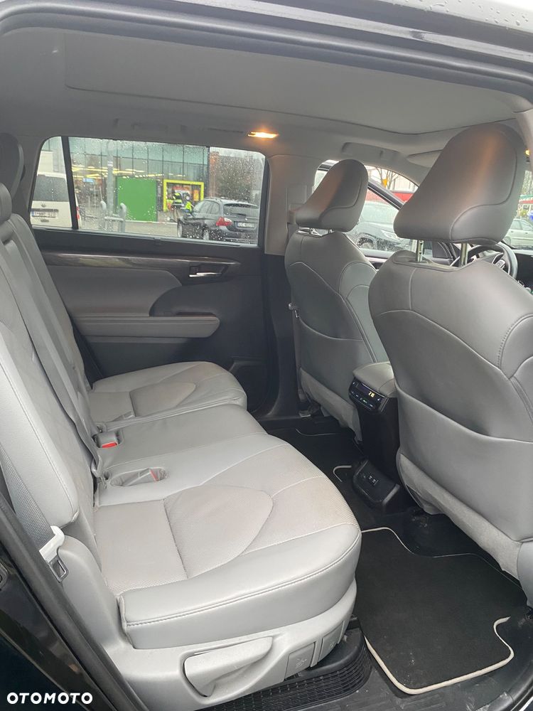 Toyota Highlander 2.5 Hybrid Executive Style - 28