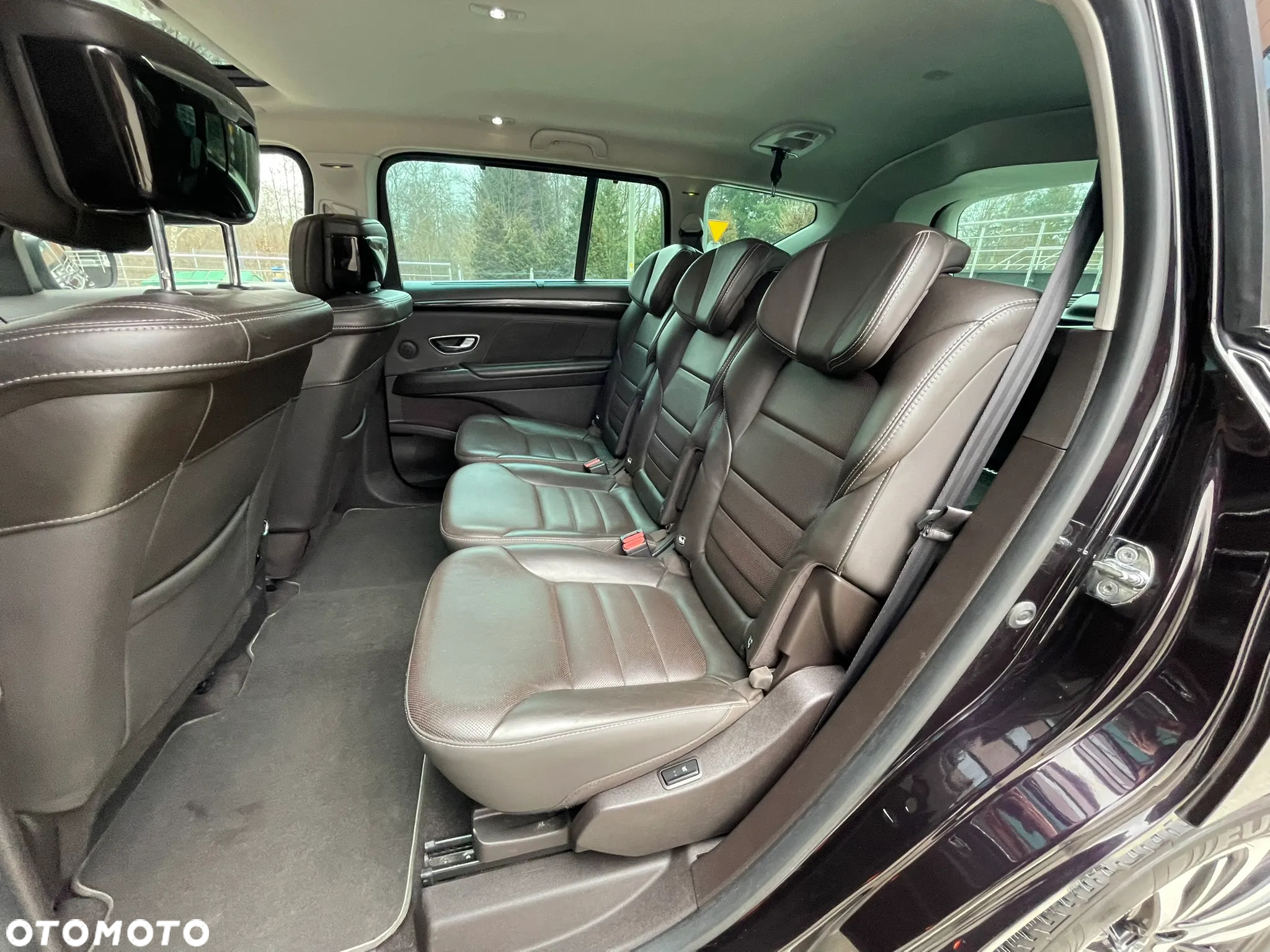 Renault Espace 1.6 dCi Energy Initiale Paris EDC - 21