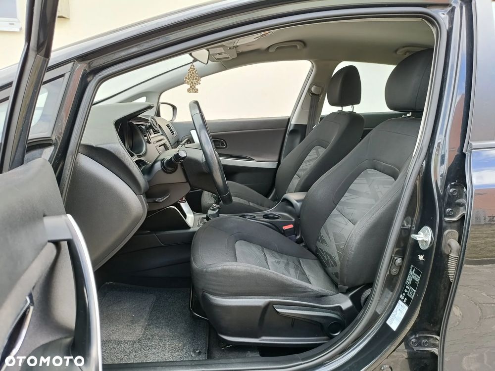 Kia Ceed 1.6 CRDi 115 ISG Vision - 13