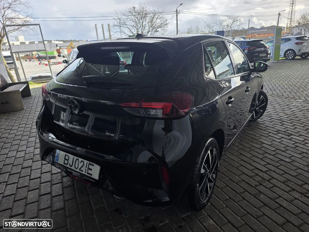 Opel Corsa 1.2 T GS - 4