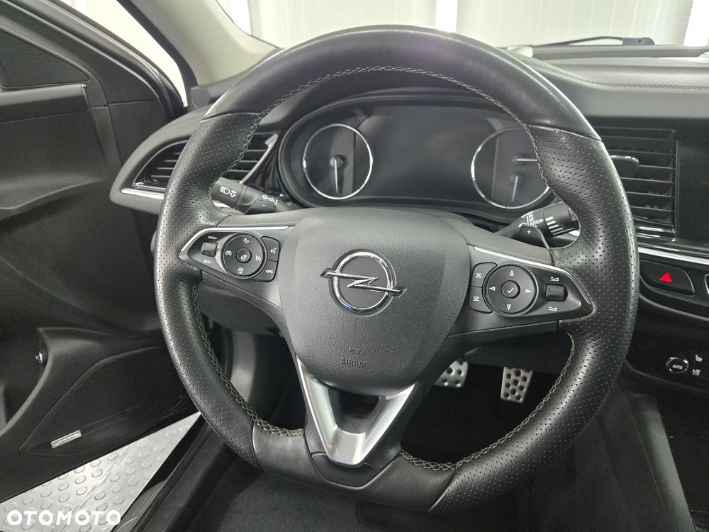 Opel Insignia 2.0 CDTI 4x4 Ultimate S&S - 29