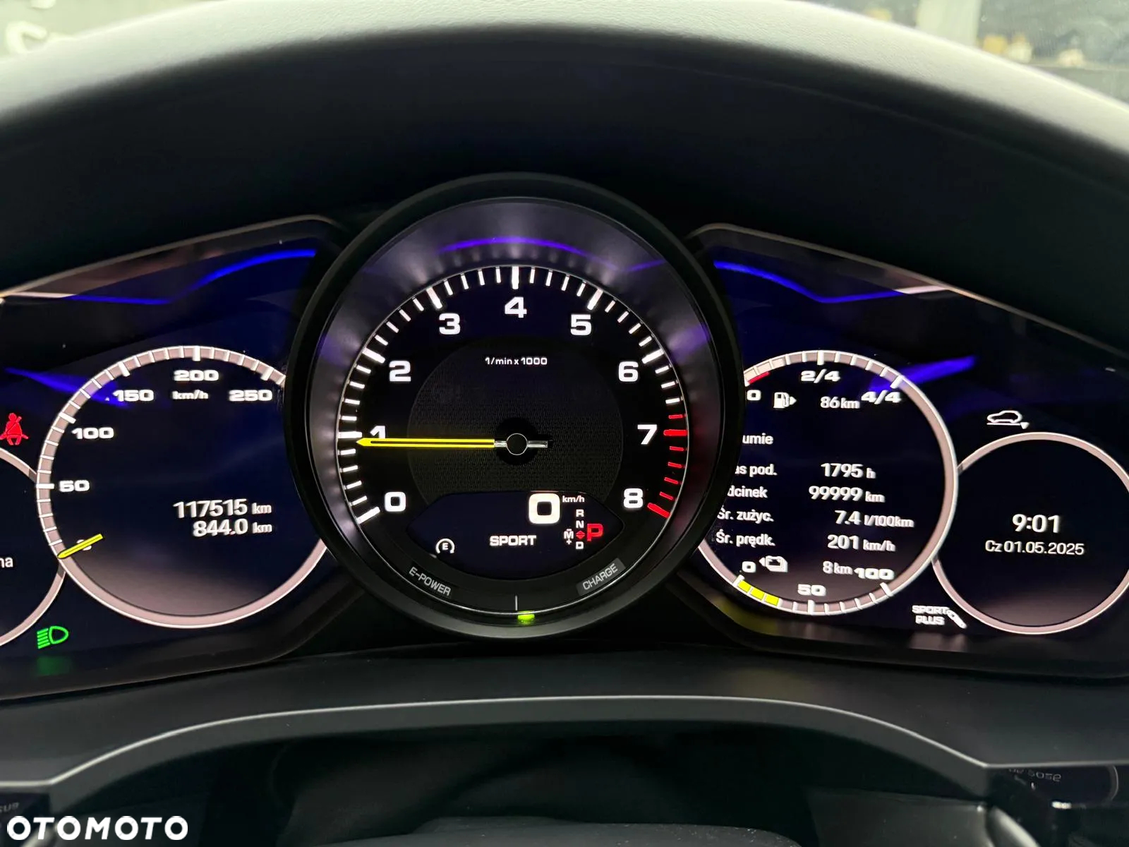 Porsche Cayenne E-Hybrid Platinum Edition - 18