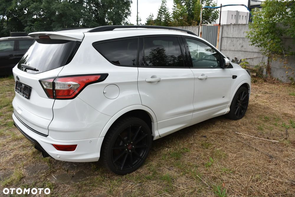 Ford Kuga 2.0 TDCi 4x4 ST-Line - 6