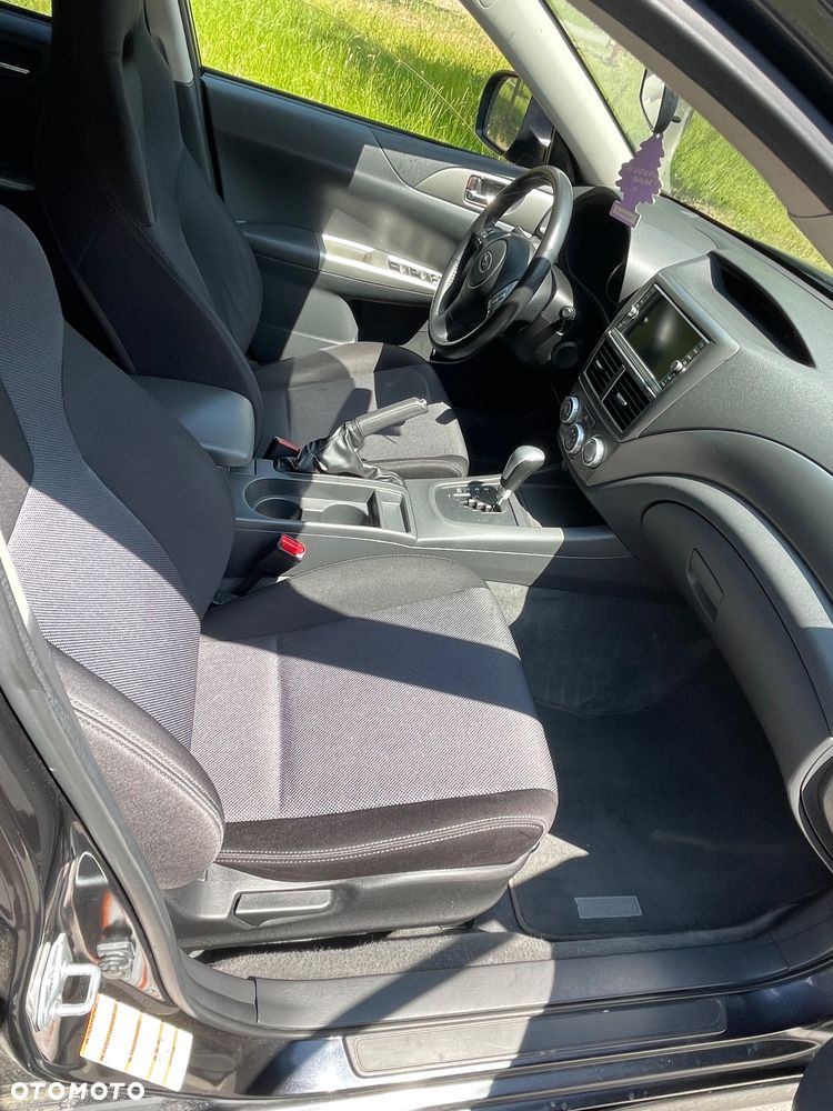 Subaru Impreza 2.0 RA - 25