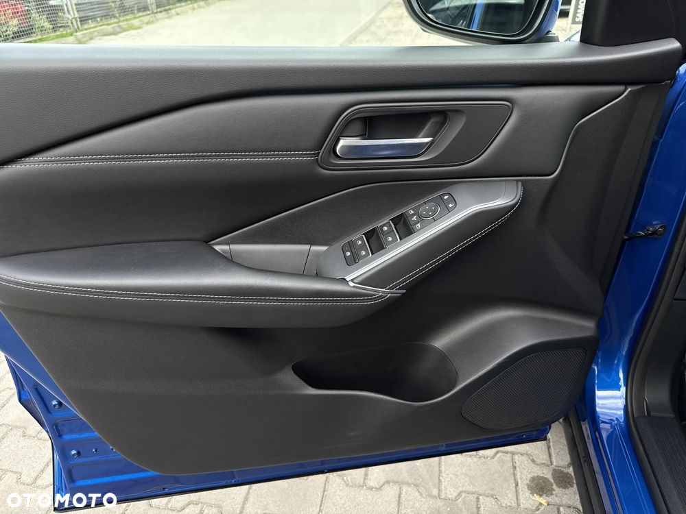 Nissan Qashqai 1.3 DIG-T mHEV N-Connecta - 10