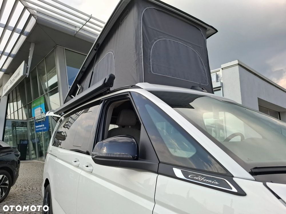 Volkswagen California Beach Camper - 12