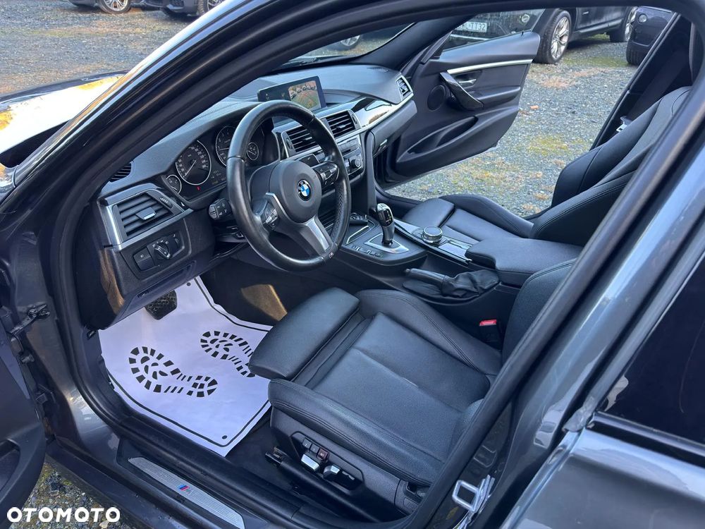 BMW Seria 3 330i GPF xDrive M Sport - 23