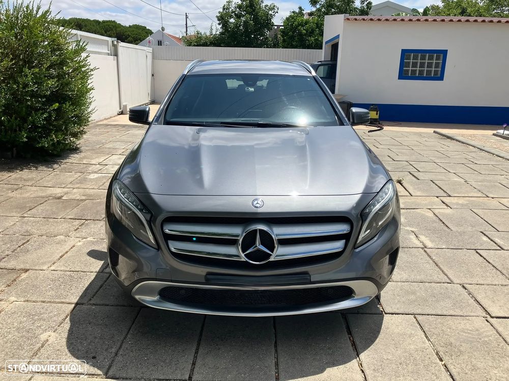 Mercedes-Benz GLA 200 (CDI) d 4Matic 7G-DCT Urban - 3