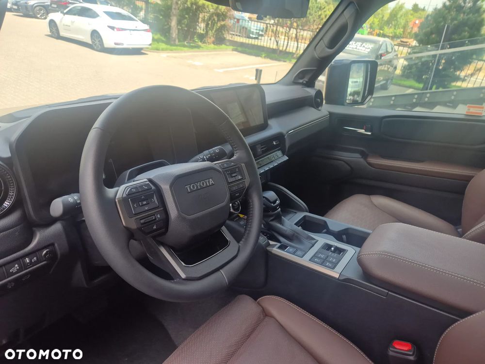 Toyota Land Cruiser LC 2.8 D-4D Executive - 8