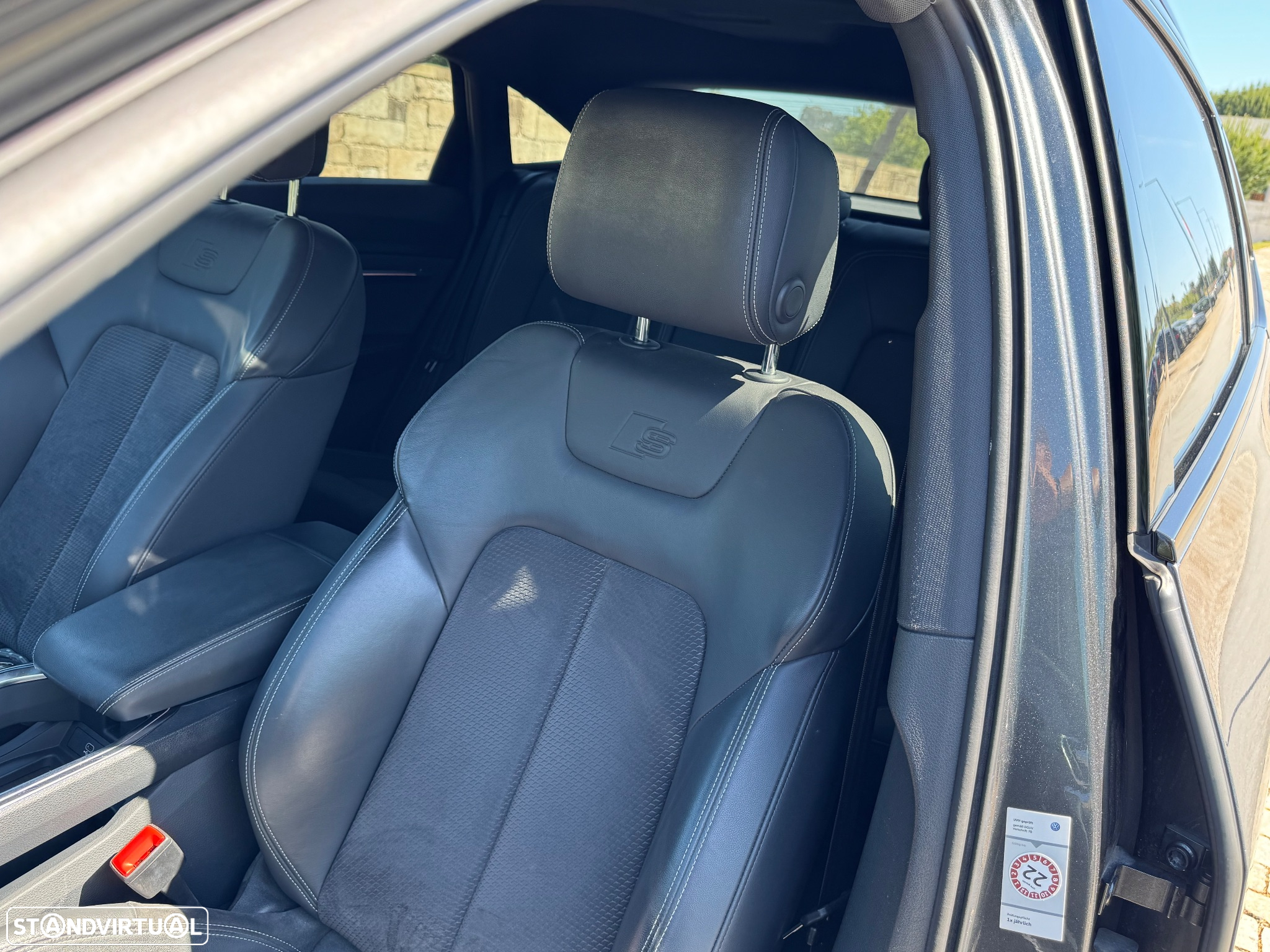 Audi e-tron 55 quattro S line - 8
