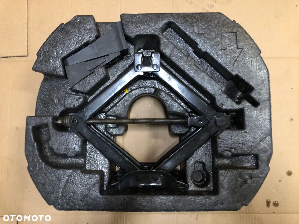 Lewarek zestaw Jaguar XF X250 - 2