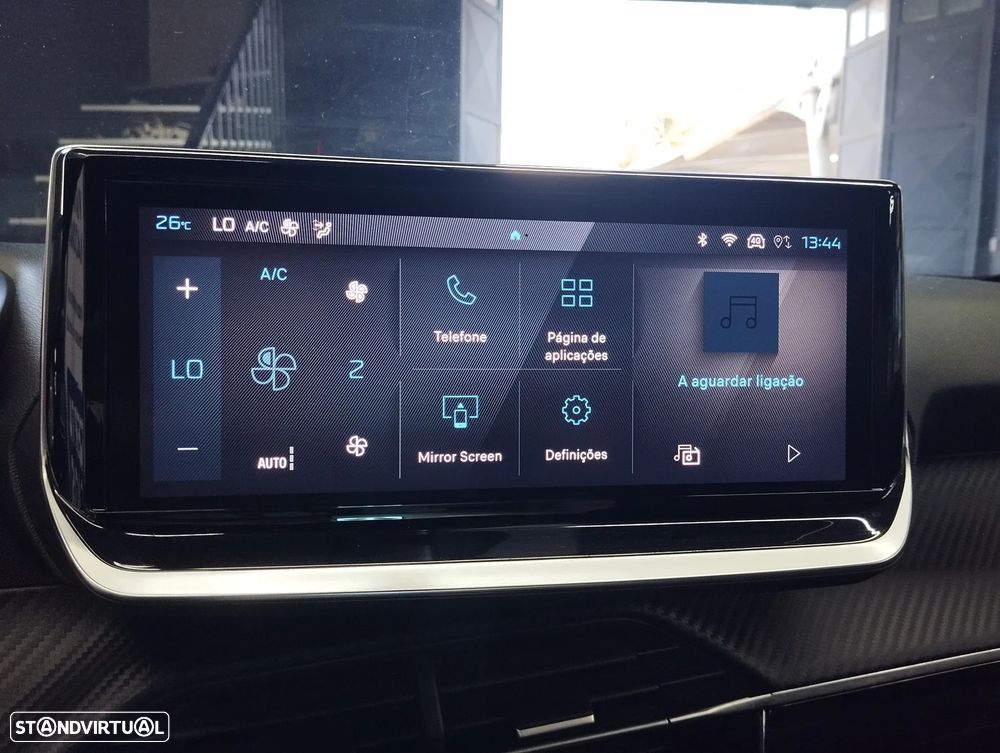 Peugeot 2008 1.2 PureTech Allure EAT8 - 25