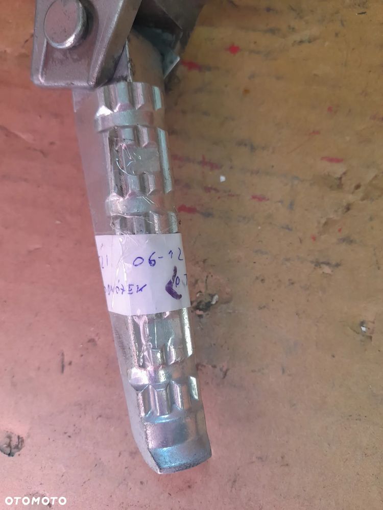 YAMAHA FZ1 06-12 SET PODNÓŻEK LEWY TYŁ - 5
