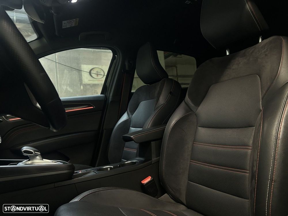 Renault Arkana 1.6 E-Tech R.S.Line - 43