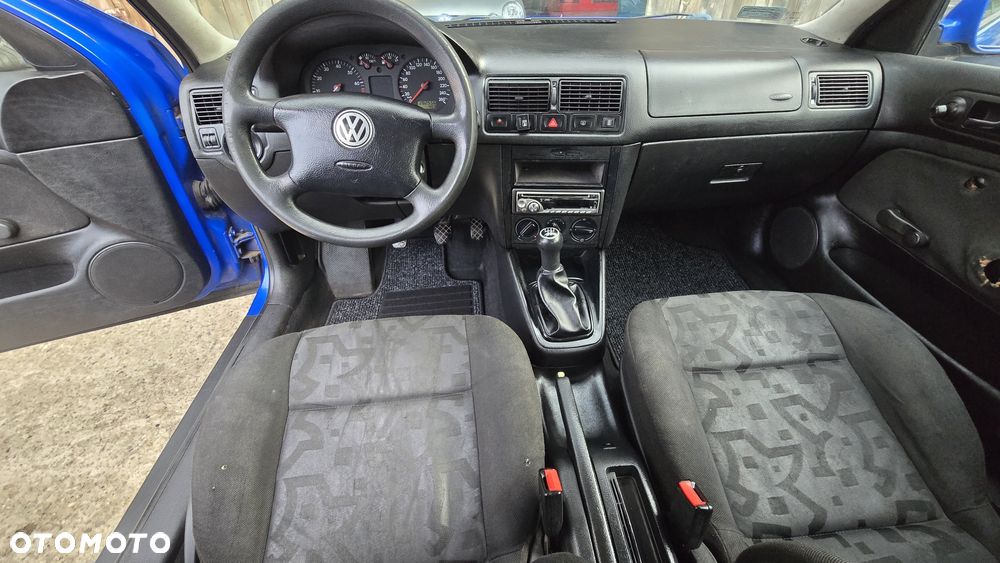 Volkswagen Golf - 7