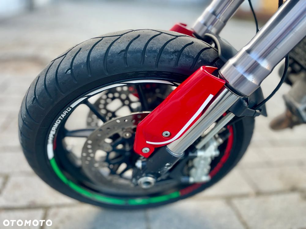 Ducati Hypermotard - 22