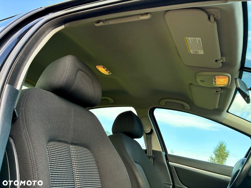 Peugeot 407 140 Sport - 24