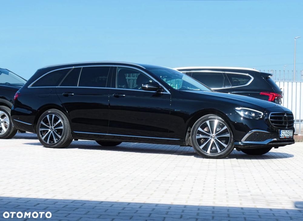 Mercedes-Benz Klasa E 300 de 9G-TRONIC Exclusive - 5