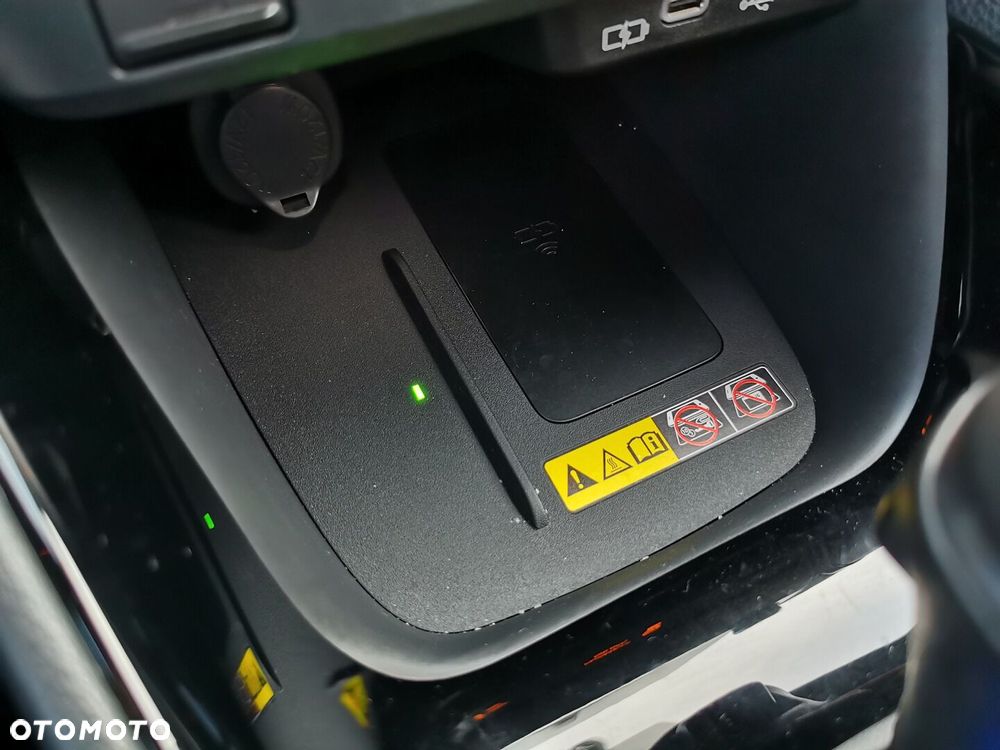 Toyota Yaris Hybrid 1.5 Executive - 22